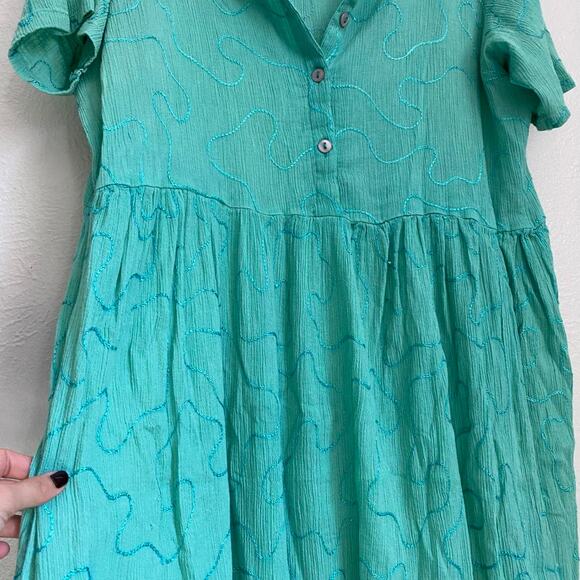 🌀SOLD🌀Vintage embroidered flowy maxi dress - Picture 2 of 4